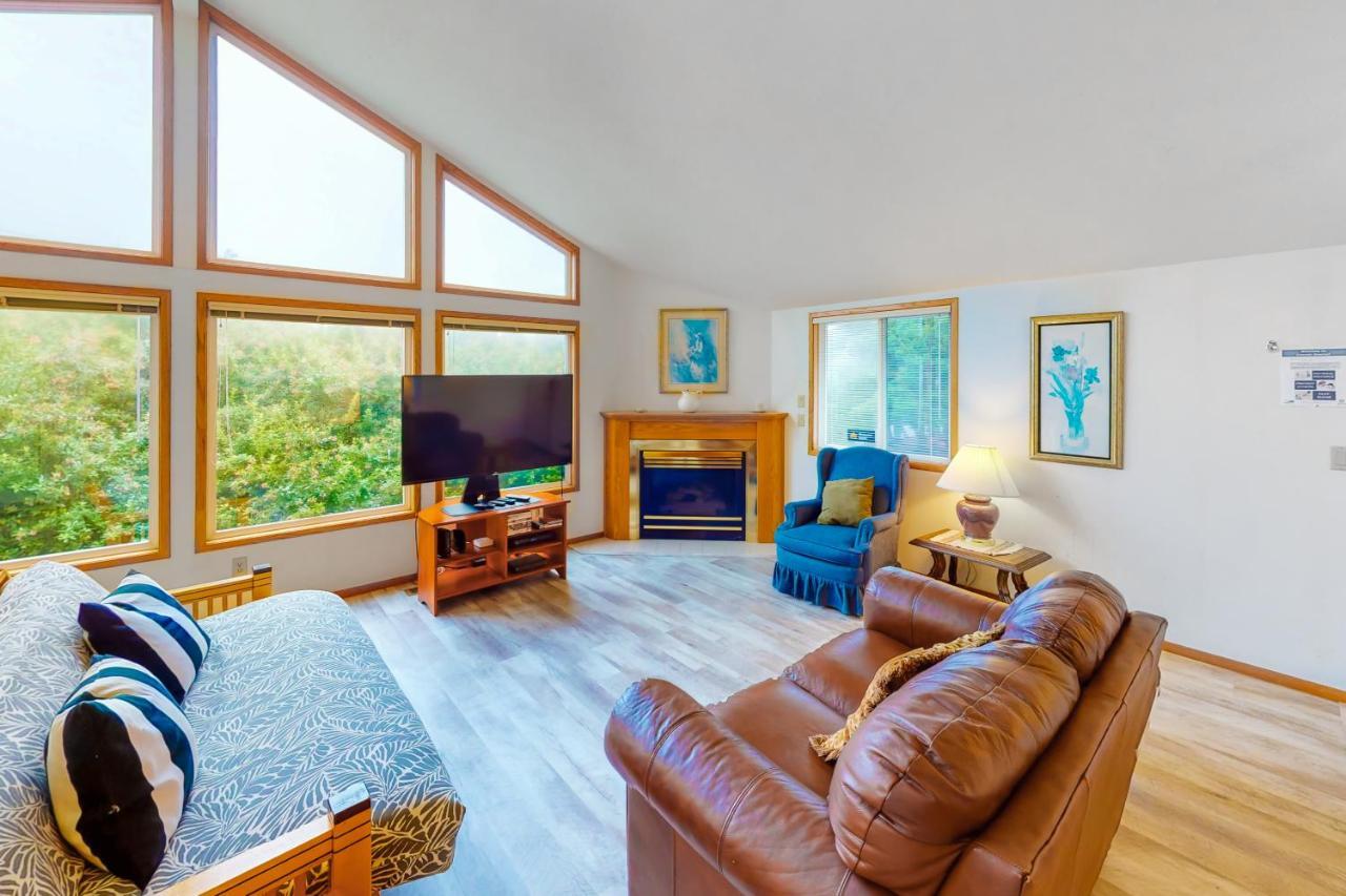 Captain Bill'S Beachhouse Lincoln City Eksteriør billede
